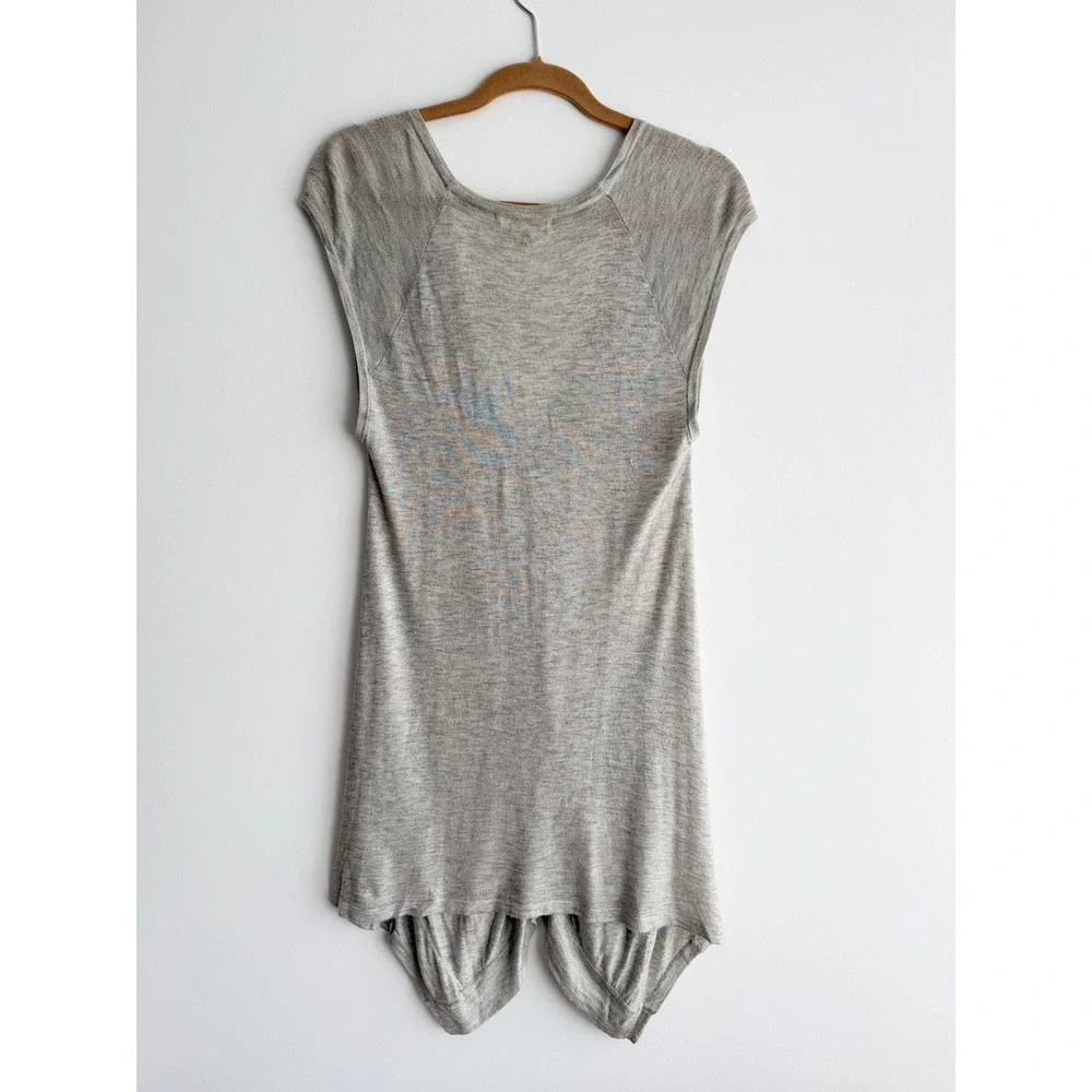 Kensie Gray Sleeveless Cardigan Vest Handkerchief Hem Boho Small Fairy Sz S